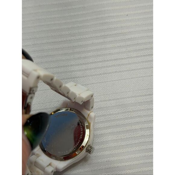 Fossil Mini Stella White Tone Watch Needs Battery - Picture 5 of 6
